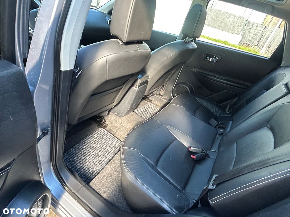 Nissan Qashqai 1.5 dCi Tekna EU6 - 16