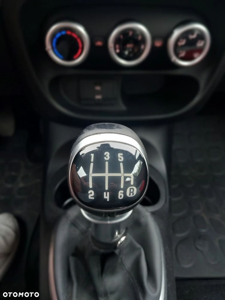 Fiat 500L 1.4 16V Easy - 7