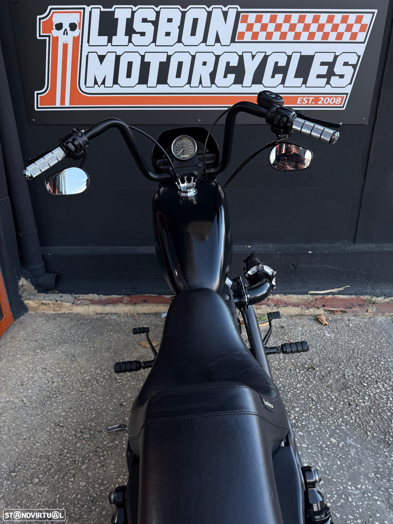 Harley-Davidson XL IRON - 11