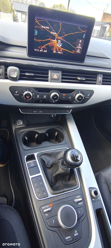 Audi A4 Avant 2.0 TDI sport - 22