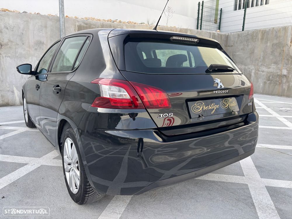 Peugeot 308 1.2 PureTech Style - 16