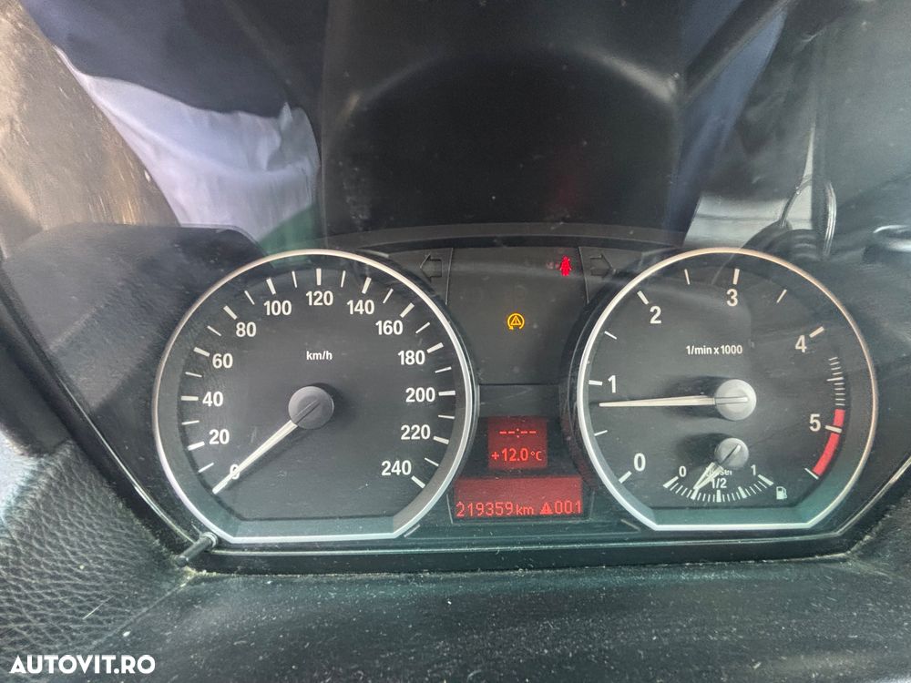 BMW Seria 1 118d - 20
