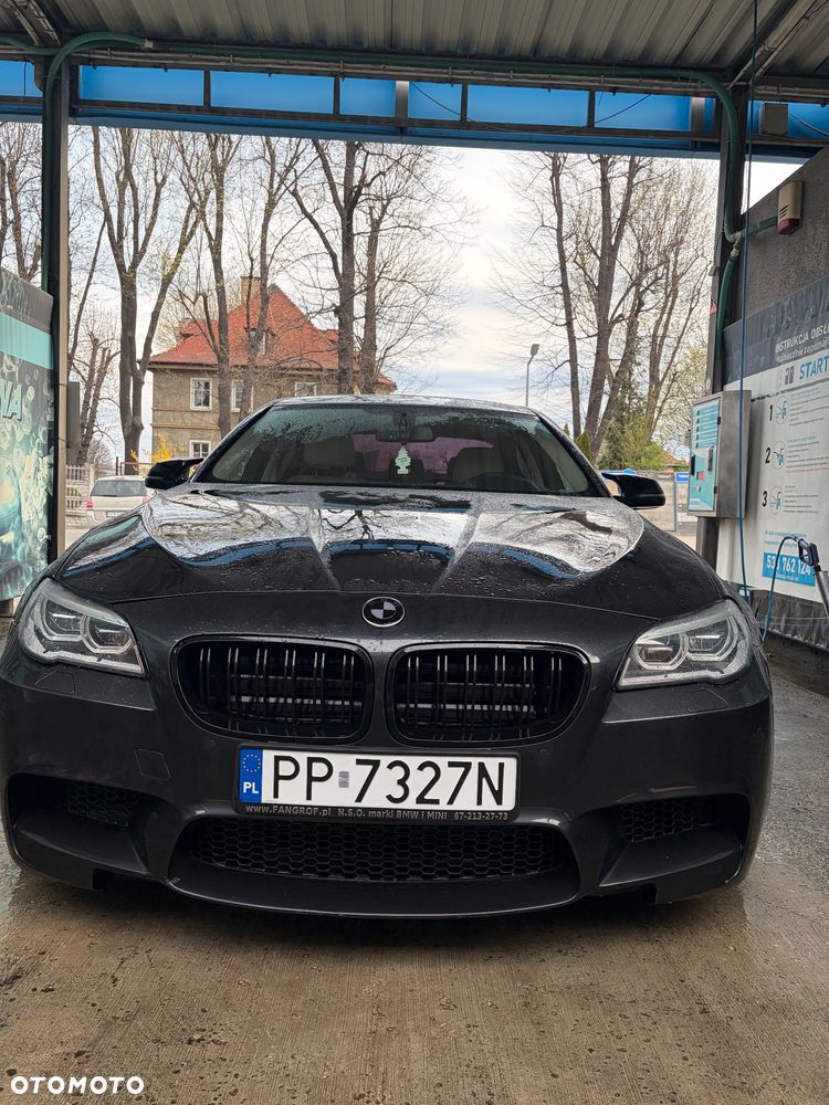 BMW Seria 5 535i - 6