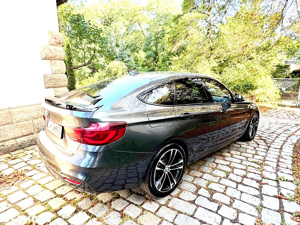 BMW 3GT 320d xDrive M Sport - 8