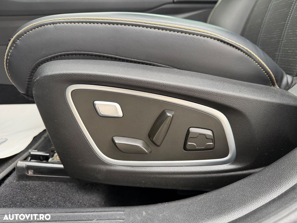 Renault Austral E-Tech Full 200 Iconic - 17