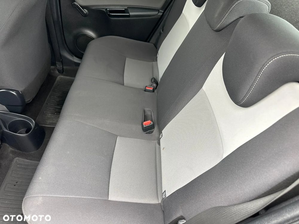 Toyota Yaris 1.5 Active - 21