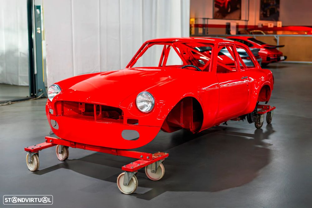 MG MGB - 1