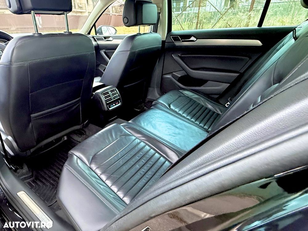 Volkswagen Passat 2.0 TDI DSG Highline - 8