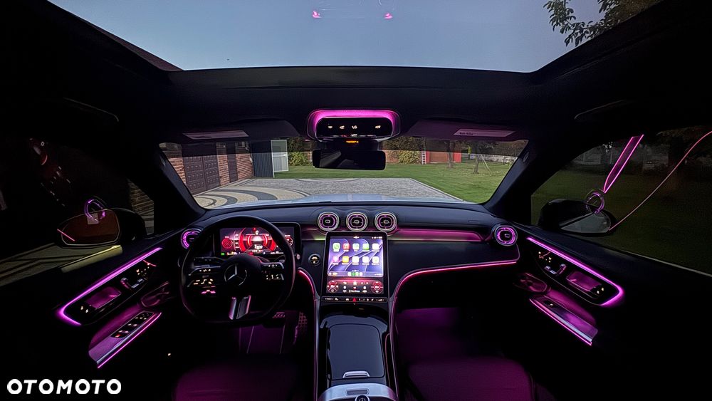 Mercedes-Benz GLC - 31