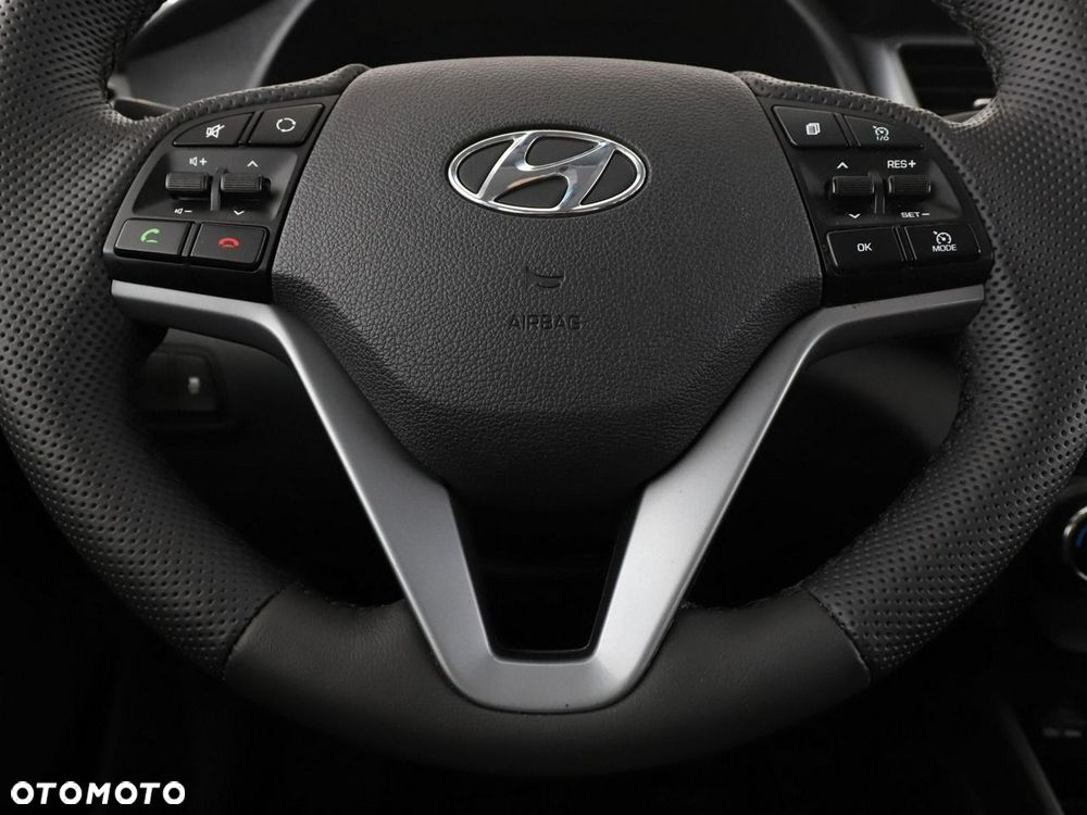Hyundai Tucson 2.0 CRDi 2WD Trend - 22