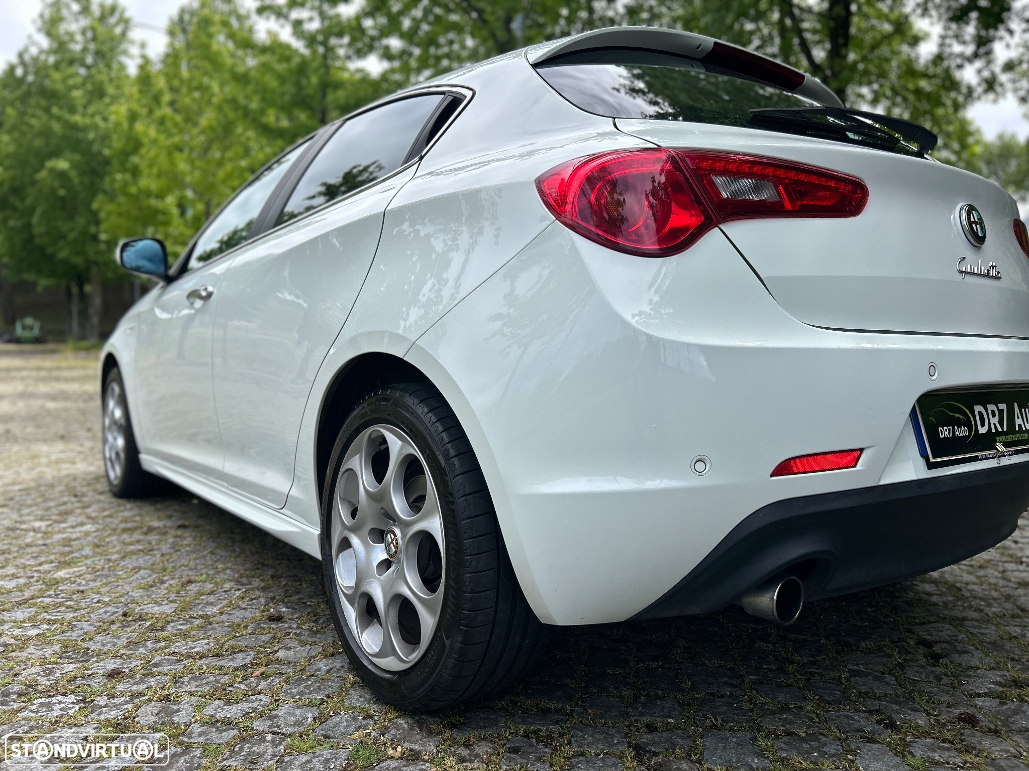 Alfa Romeo Giulietta 1.4 T Multiair Distinctive - 24