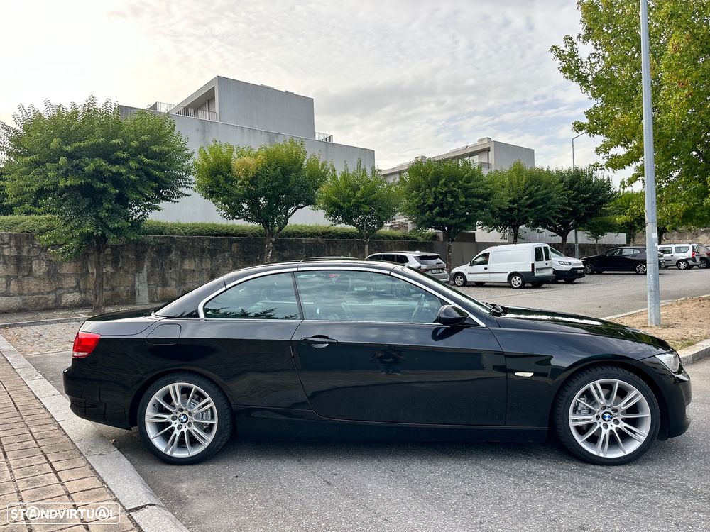 BMW 320 i Cabrio Auto - 15