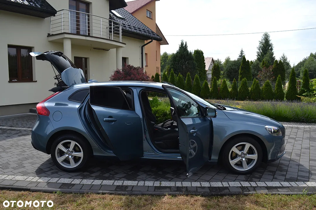 Volvo V40 T3 - 32