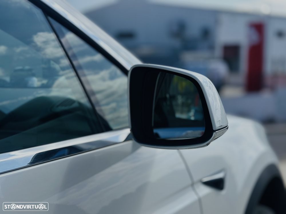 Tesla Model X 100D — fotografia 32