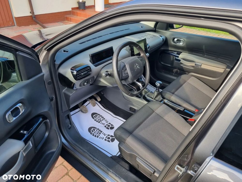 Citroën C4 Cactus 1.2 PureTech GPF Shine S&S - 25