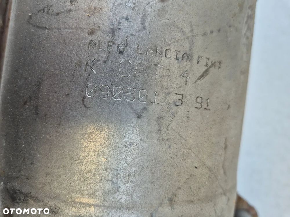 Katalizator kolektor wydechowy Fiat Alfa Romeo 1,4 16V - 4