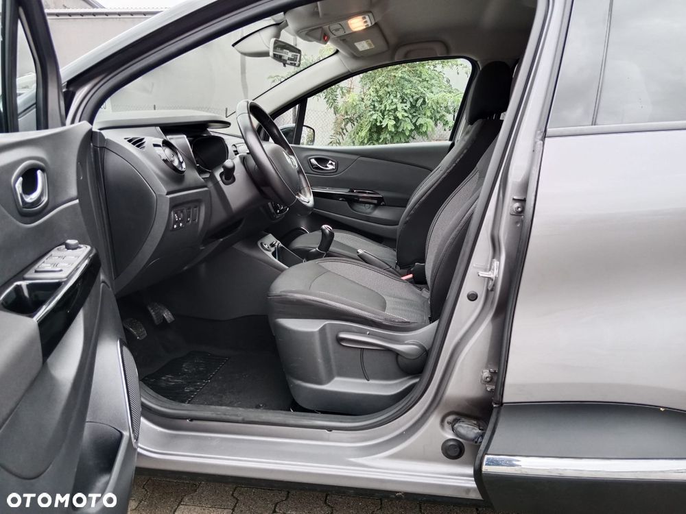 Renault Captur (ENERGY) TCe 90 BOSE EDITION - 20