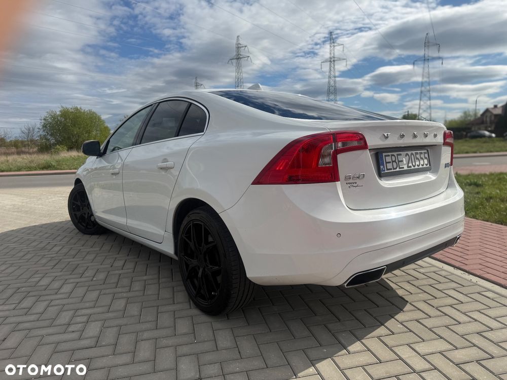 Volvo S60 T5 Geartronic RDesign - 4