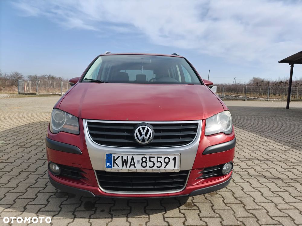 Volkswagen Touran 2.0 TDI DPF Cross - 1
