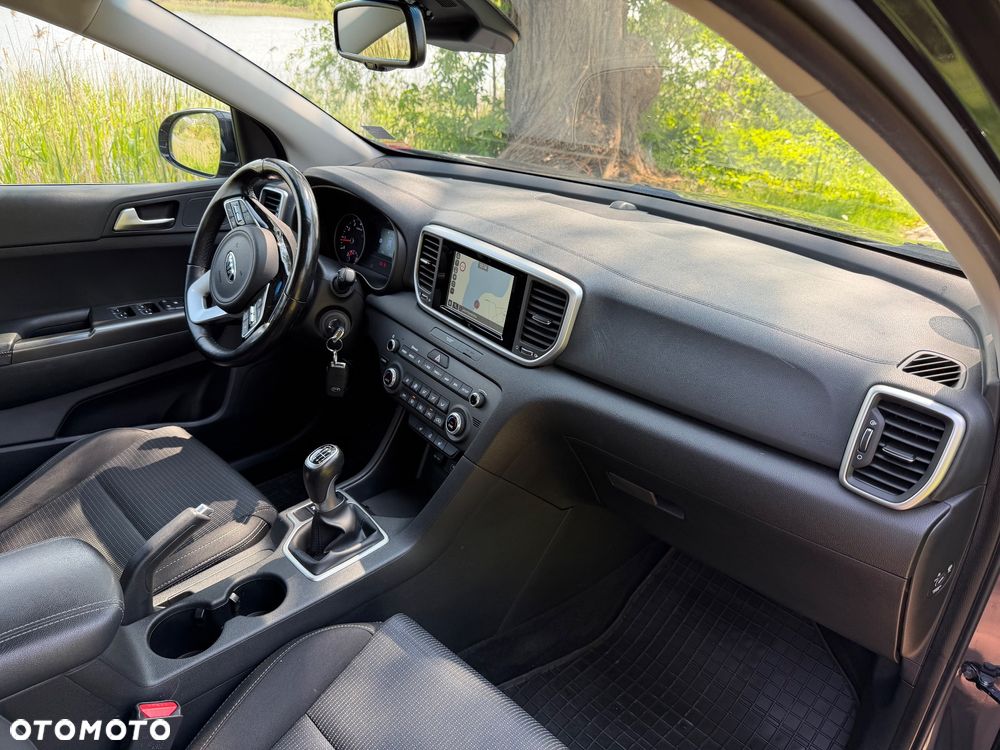 Kia Sportage 1.6 GDI 2WD VISION - 12
