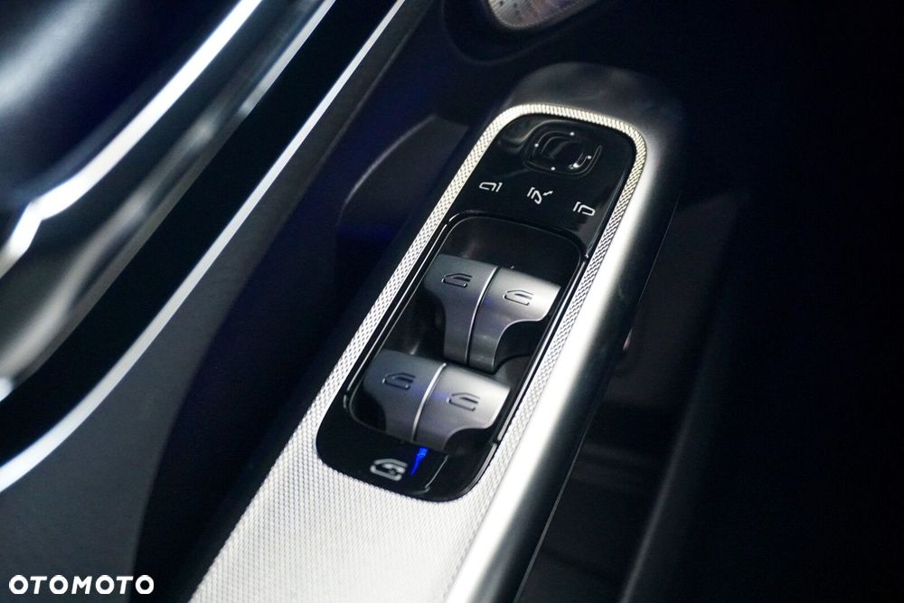 Mercedes-Benz GLC 220 d mHEV 4-Matic AMG Line - 17