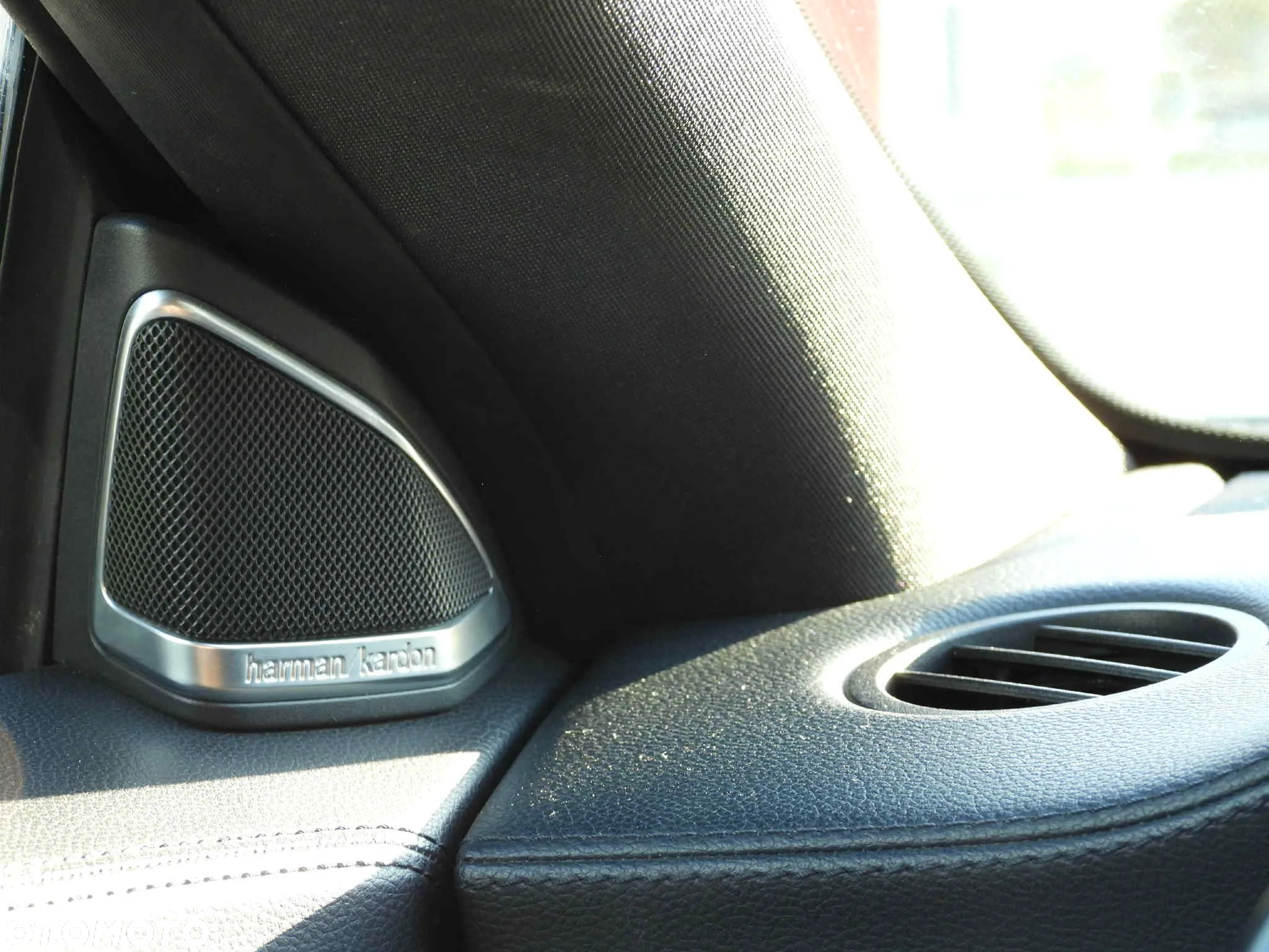Mercedes-Benz CLS 350 BlueEffICIENCY - 13