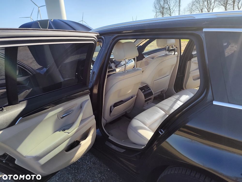 BMW Seria 5 520i Modern Line - 6