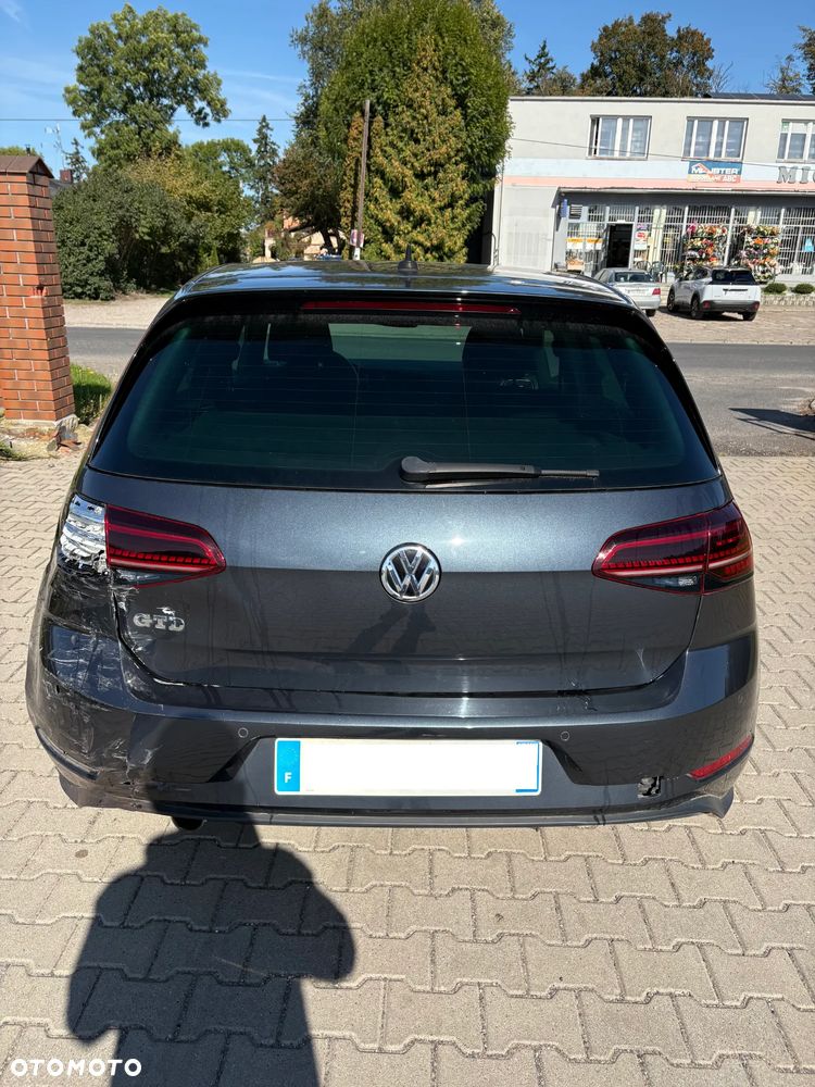 Volkswagen Golf GTD 2.0 TDI SCR DSG - 6