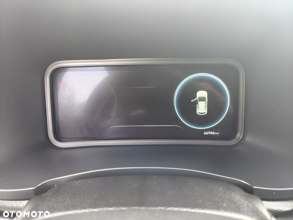 Hyundai Kona - 8