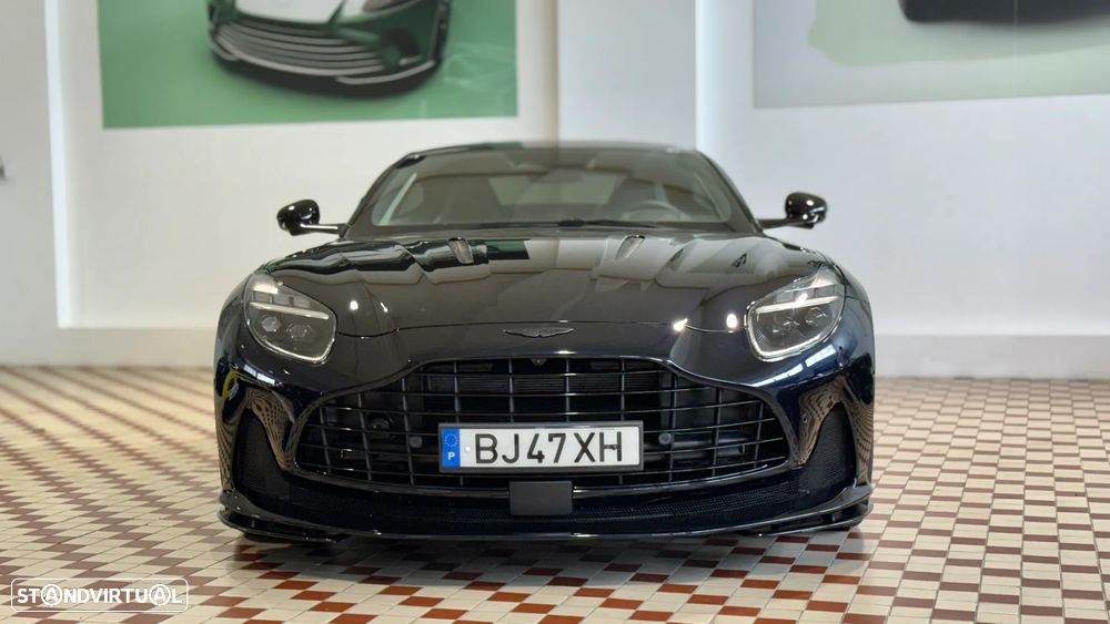 Aston Martin DB12 Coupé V8 Auto - 2