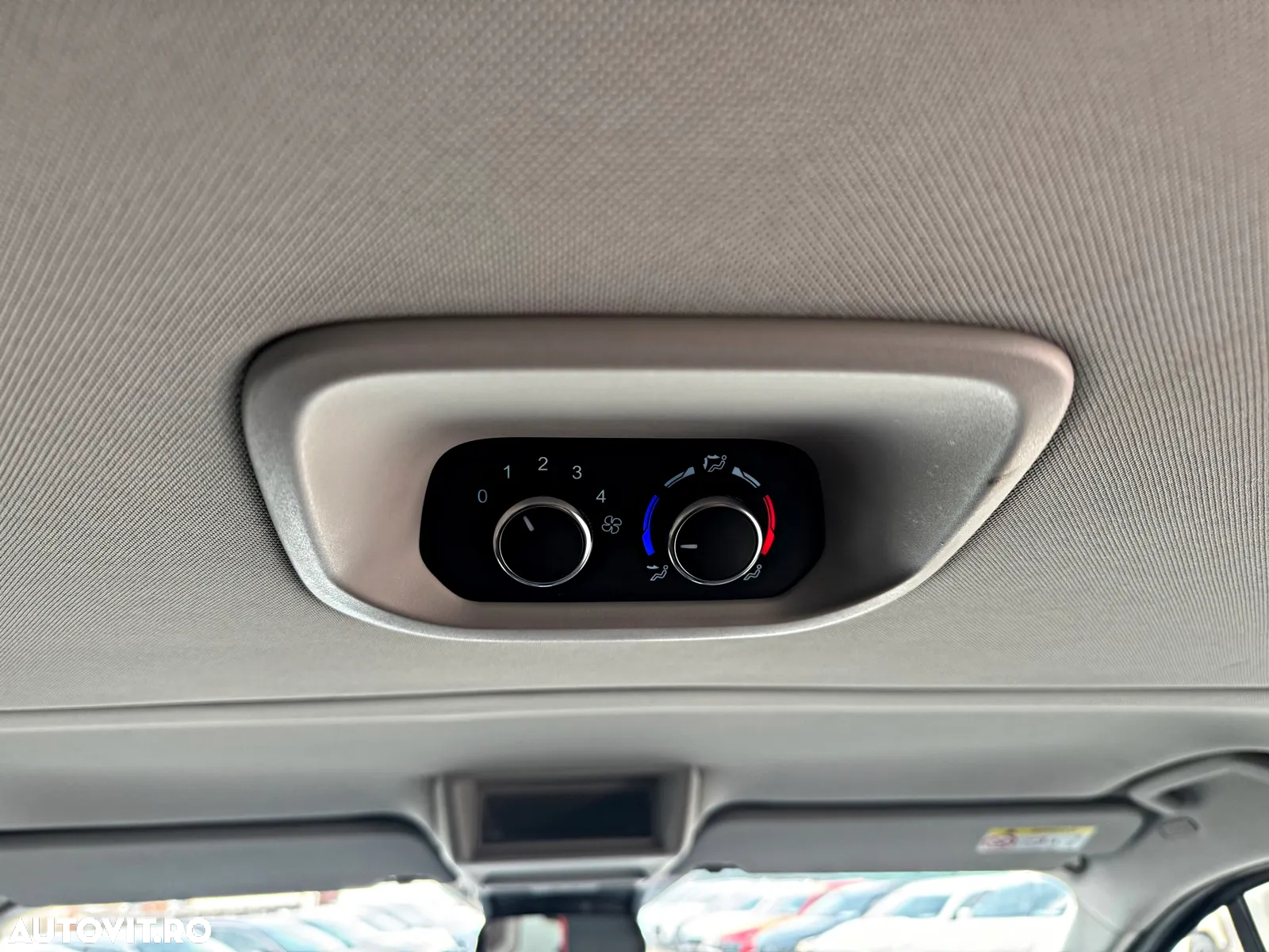 Ford Tourneo Custom 320 L2H1 VA Euroline - 13