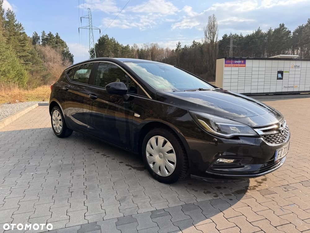 Opel Astra 1.6 CDTI Dynamic S&S - 2