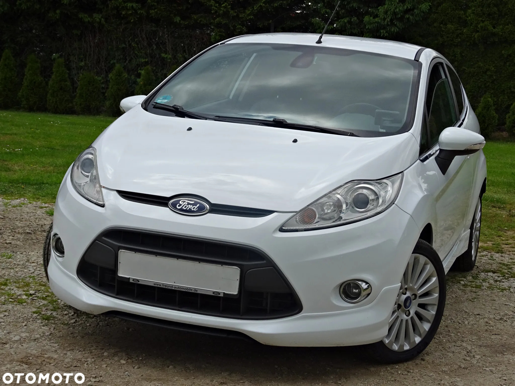 Ford Fiesta - 15