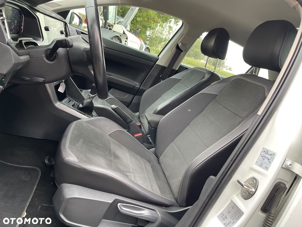 Volkswagen Polo 1.0 TSI OPF Life - 22