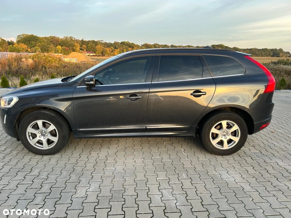 Volvo XC 60 D4 Geartronic Momentum - 2