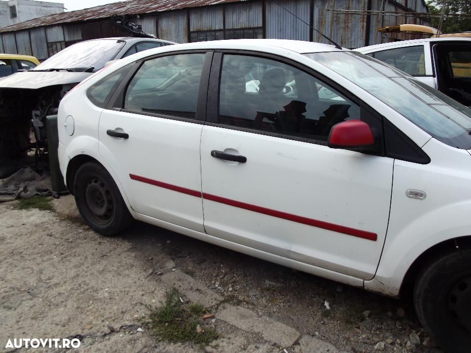 Usa Ford Focus 2 alba usi focus 2 fata spate stanga dreapta dezmembrez - 2