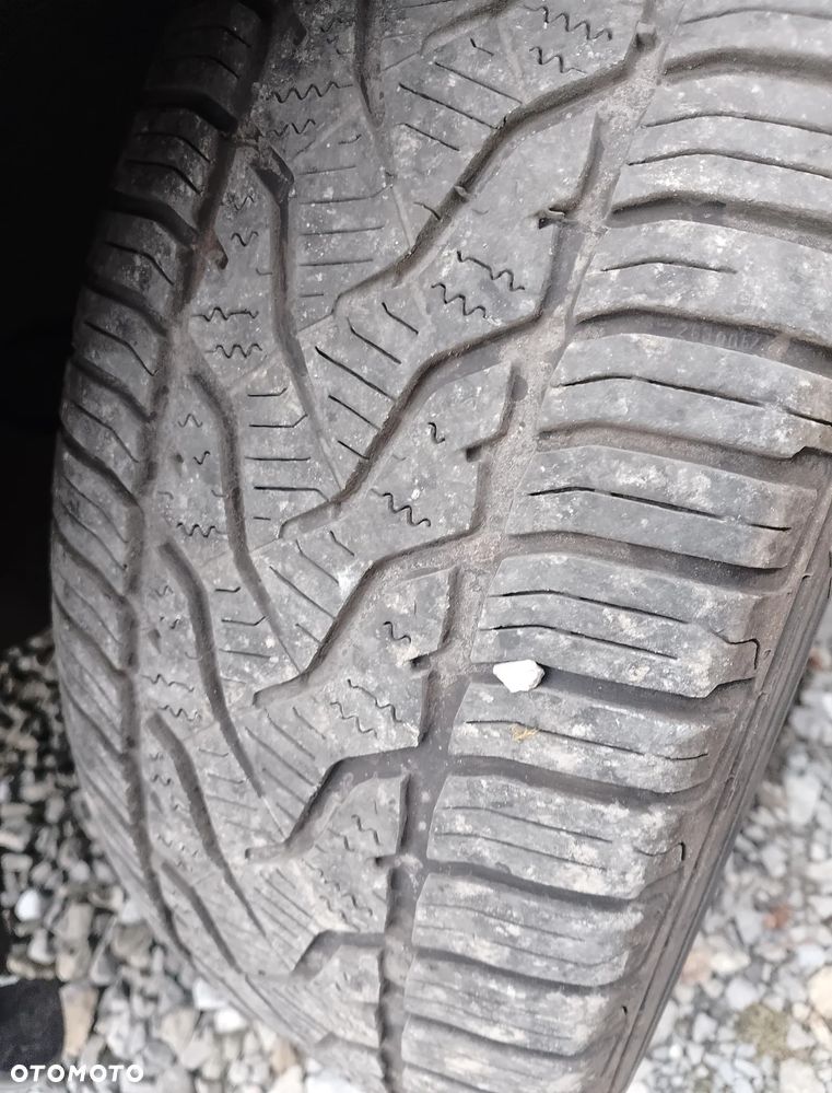 Volkswagen Touran 1.6 TDI DPF BlueMotion Technology Life - 22