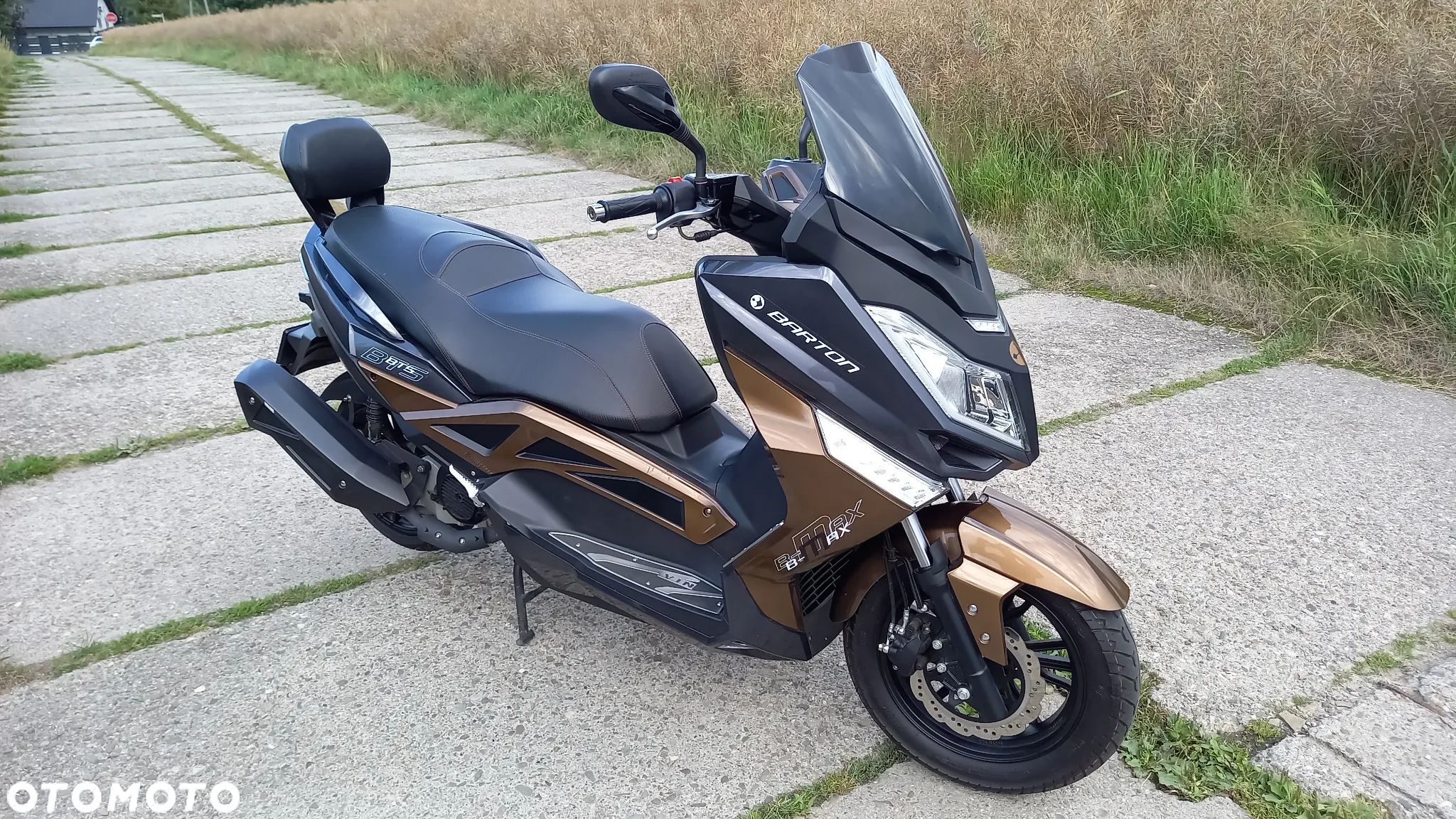 Barton B-Max - 1