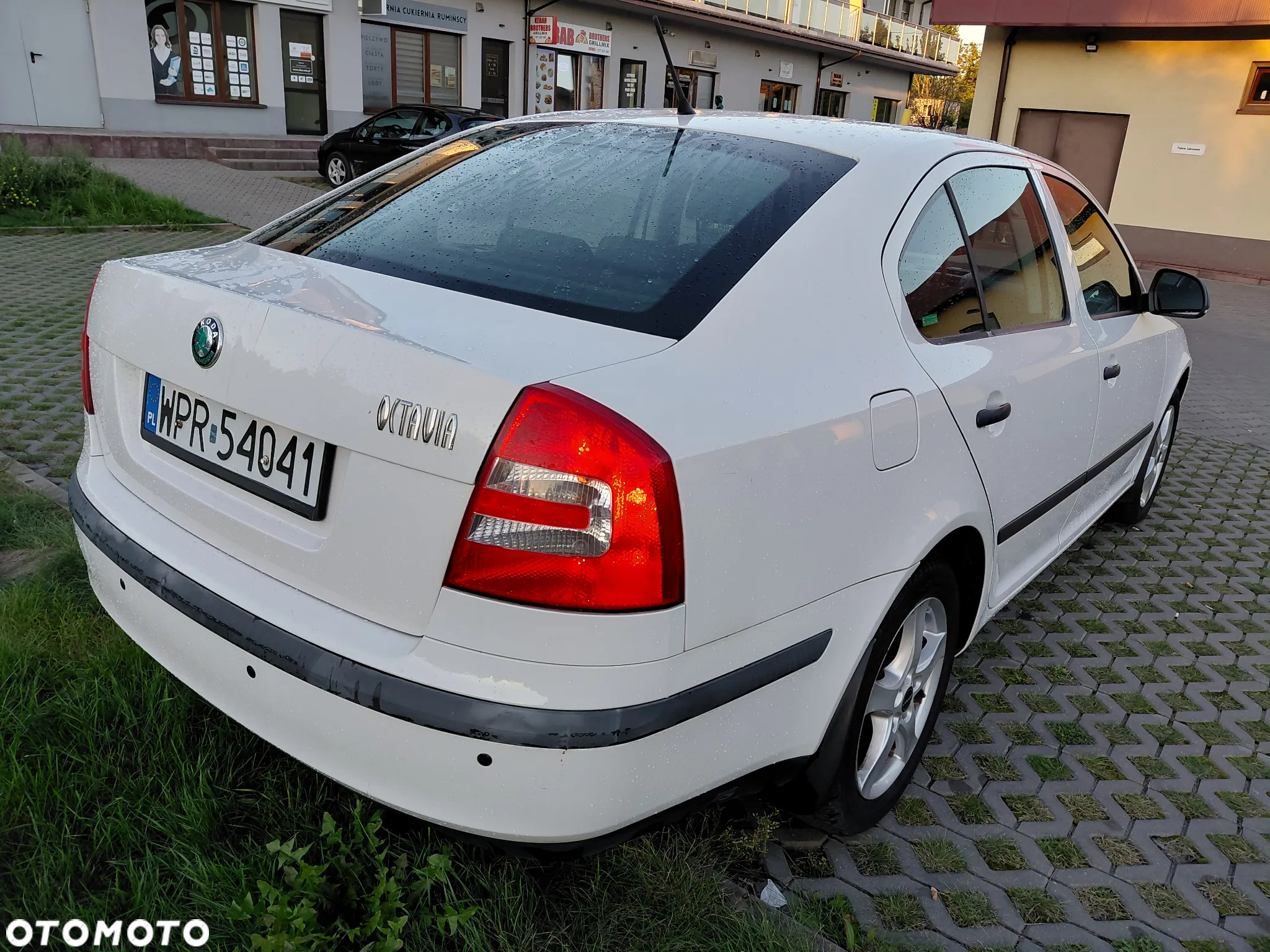 Skoda Octavia 1.6 - 6