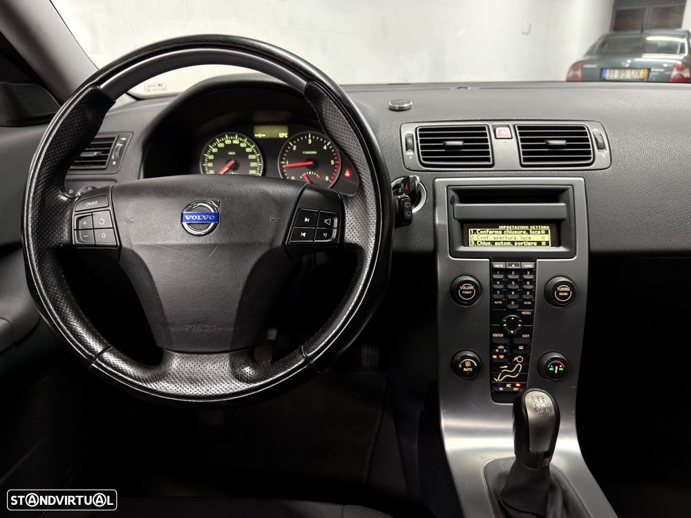 Volvo C30 1.6 D R-Design - 19