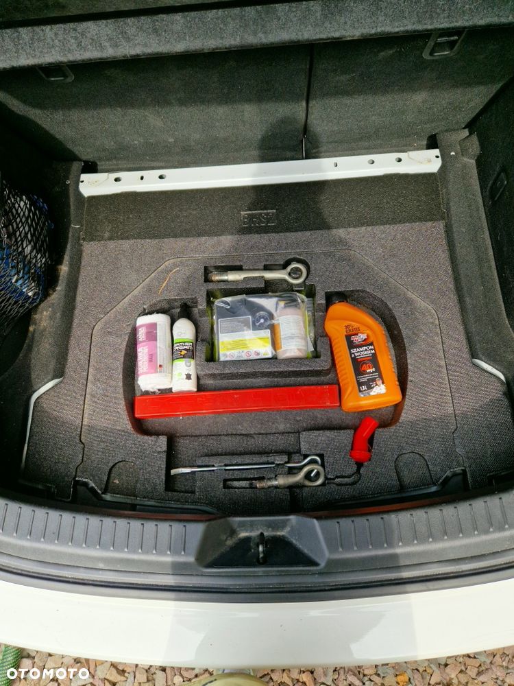 Mazda 3 - 8
