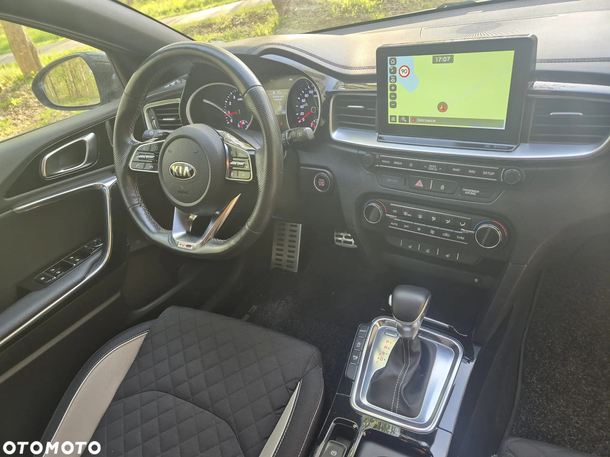 Kia Ceed 1.4 T-GDI DCT OPF GT Line - 10