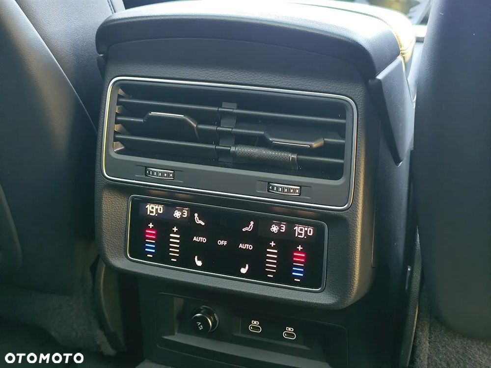 Audi Q7 55 TFSI quattro tiptronic S line - 15
