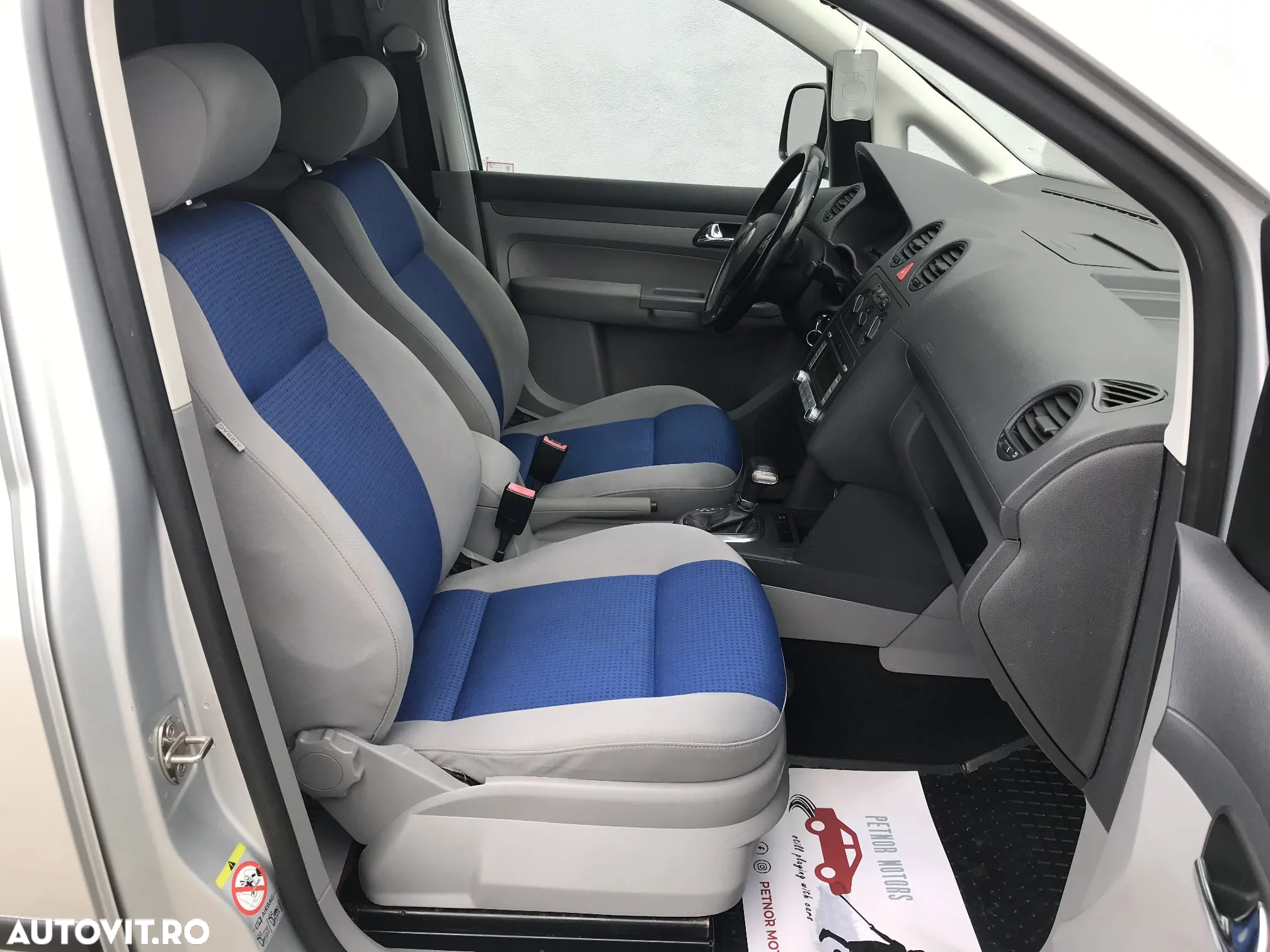 Volkswagen Caddy 1.9 TDI DPF DSG Maxi Life (7-Si.) - 16