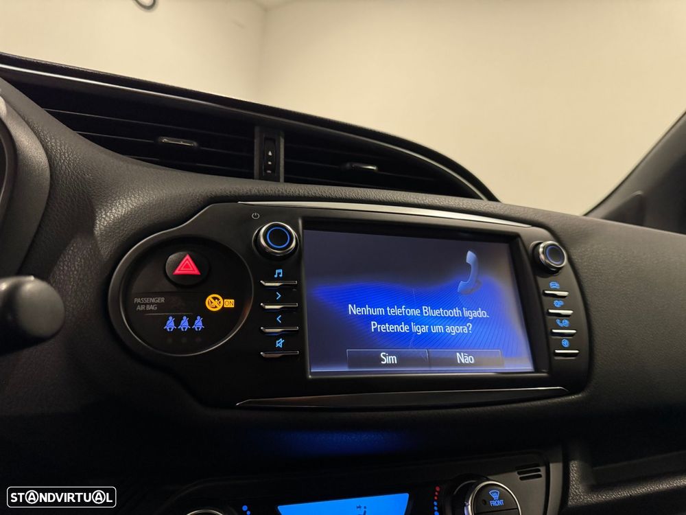 Toyota Yaris 1.5 VVT-i Comfort+P.Style - 35