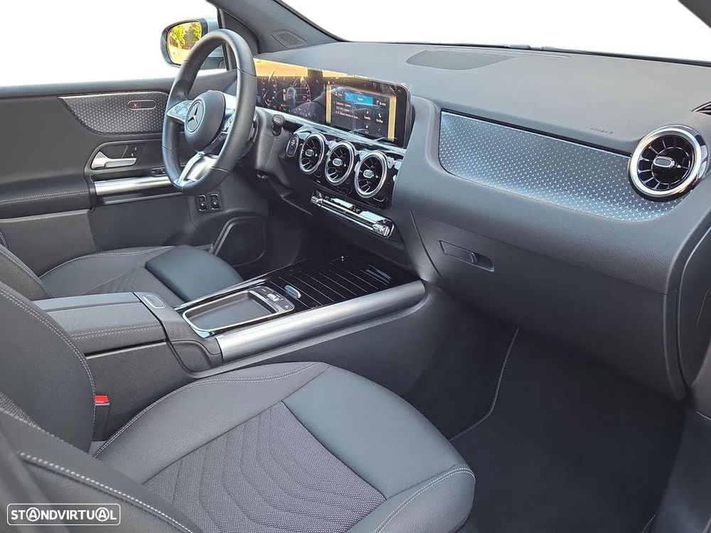 Mercedes-Benz B 250 e - 21