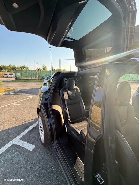 Tesla Model X 100D AWD - 8