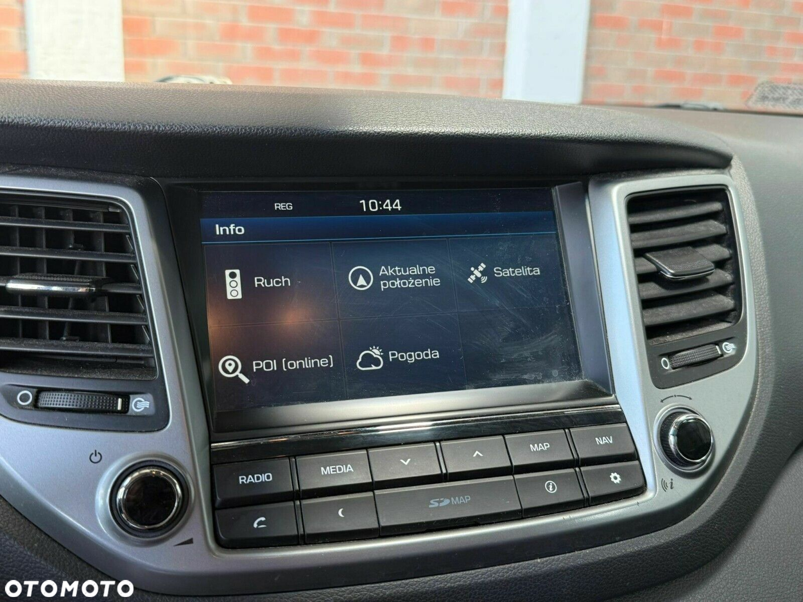Hyundai Tucson 1.6 GDI BlueDrive Comfort 2WD - 26