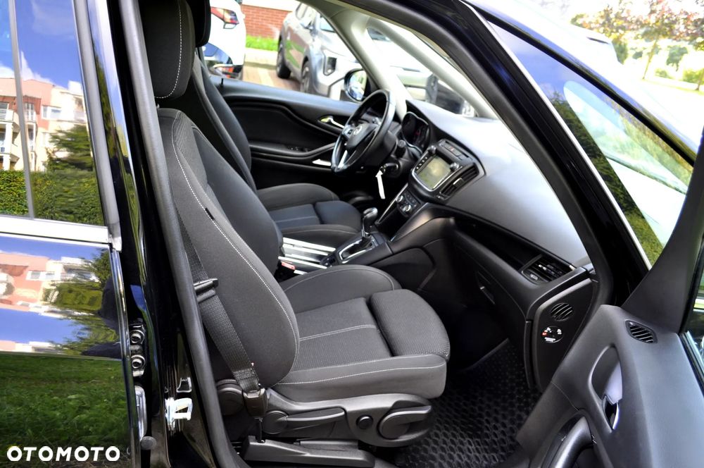 Opel Zafira 2.0 D (CDTI) Automatik Business Innovation - 30