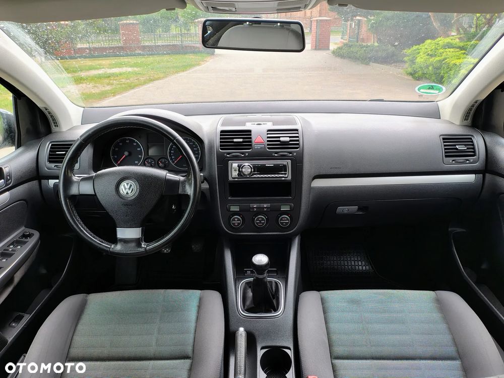 Volkswagen Golf 1.6 Trendline - 13